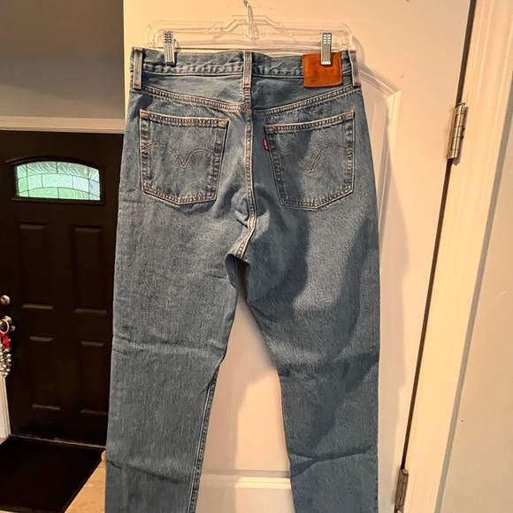 ~Levi’s 501~ Jeans - Size 30 - Picture 5 of 9